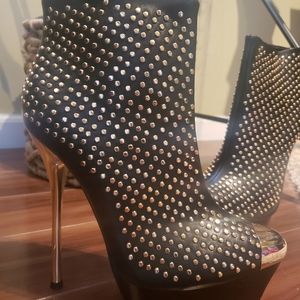 Black & gold high heel booties Brand new Size 8.5